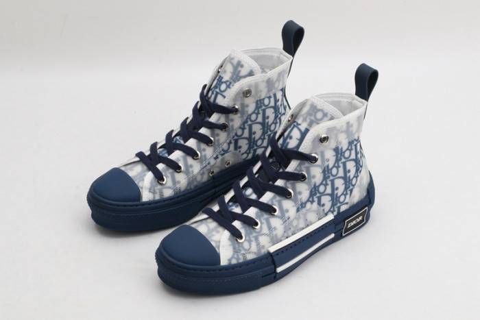 D10R B23 Sneakers High Top