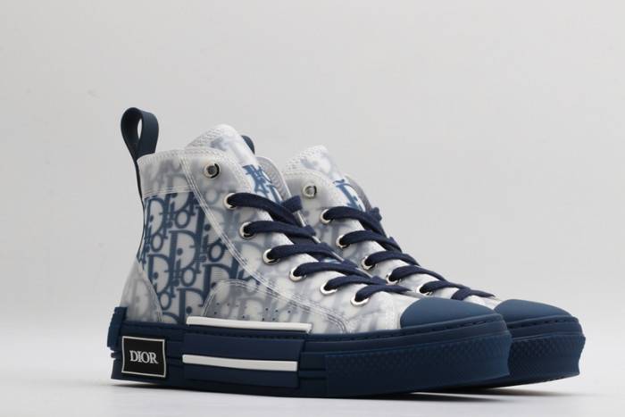 D10R B23 Sneakers High Top
