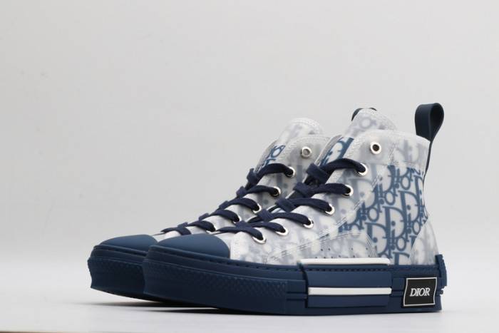D10R B23 Sneakers High Top