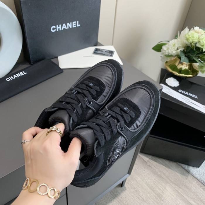 Chane Sneakers