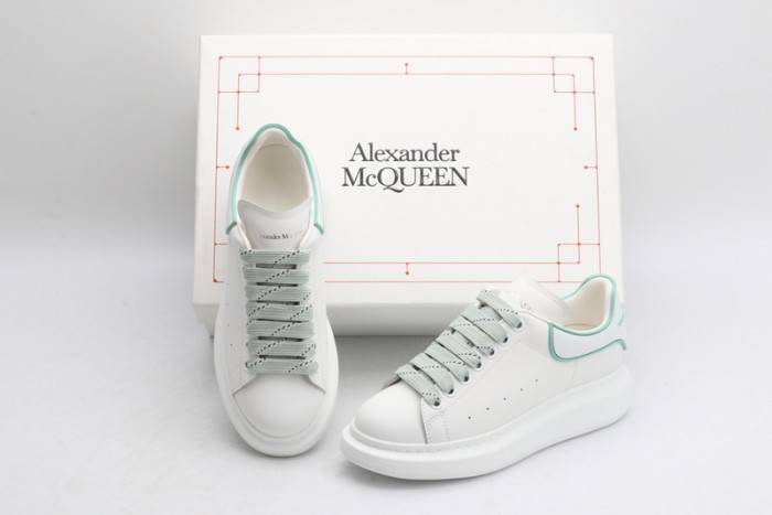 MQ Sneakers