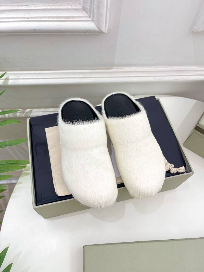 MARNI TEXTURED CALF HAIR CLOG SLIPPERS-WHITE MR1