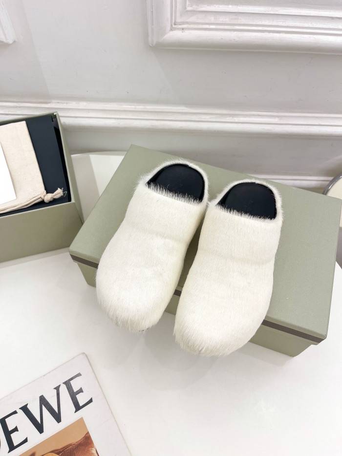 MARNI TEXTURED CALF HAIR CLOG SLIPPERS-WHITE MR1