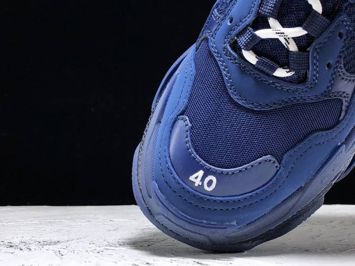 BLCG TRIPLE TRAINER NAVY 544351 W09O1 4107