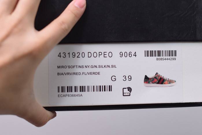 GUCC Ace Embroidered Low-Top Sneaker 431920 DOPEO 9064