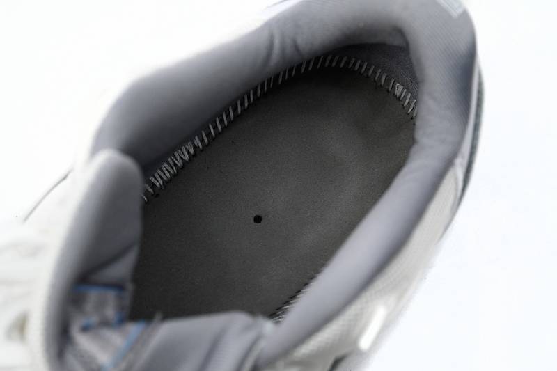 Air Jordan 11 Retro Low Cement Grey