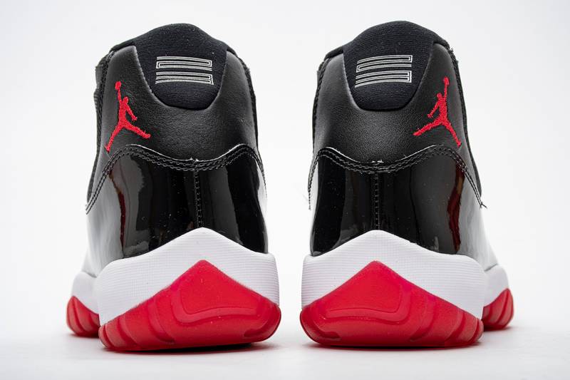 Air Jordan 11 Retro Playoffs Bred