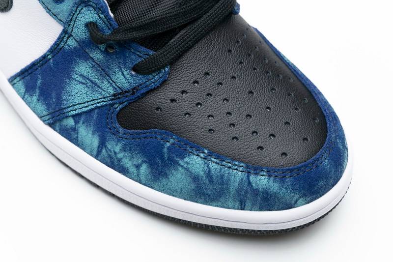 Air Jordan 1  Retro High Tie-Dye