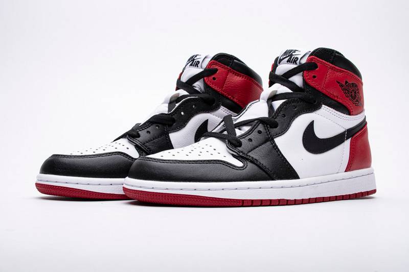 Air Jordan 1 Black Toe High OG