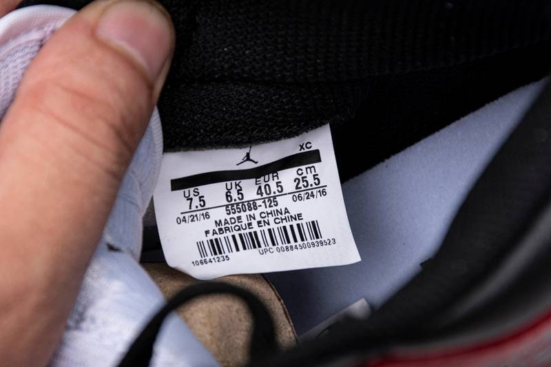 Air Jordan 1 Black Toe High OG