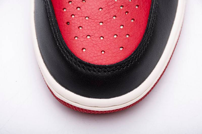 Air Jordan 1 High  Bred Toe