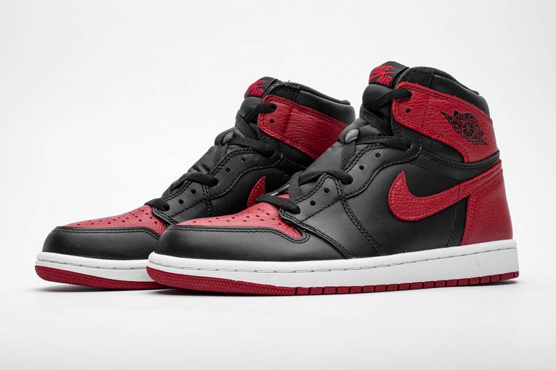 Air Jordan 1 High Banned