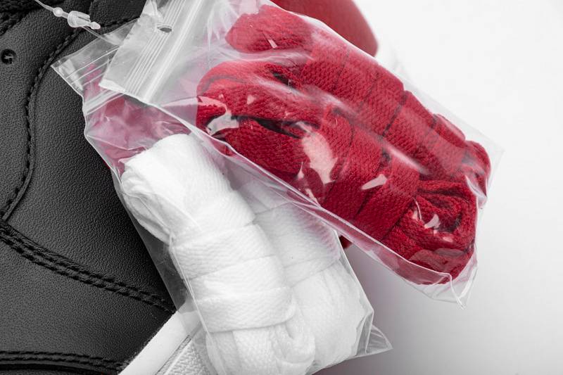 Air Jordan 1 High Banned