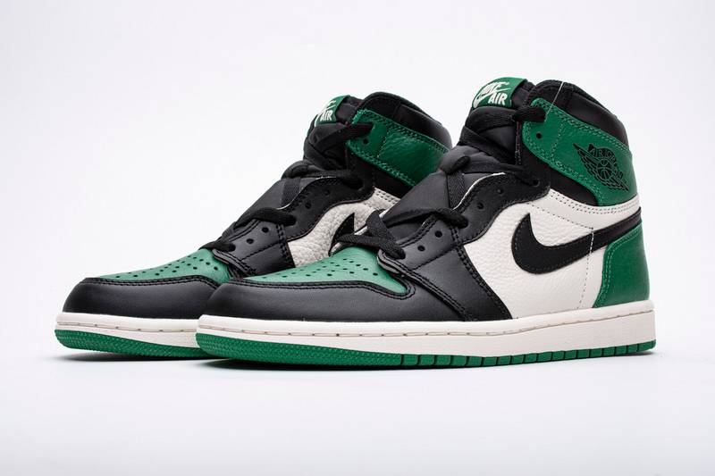 Air Jordan 1 High OG  Pine Green