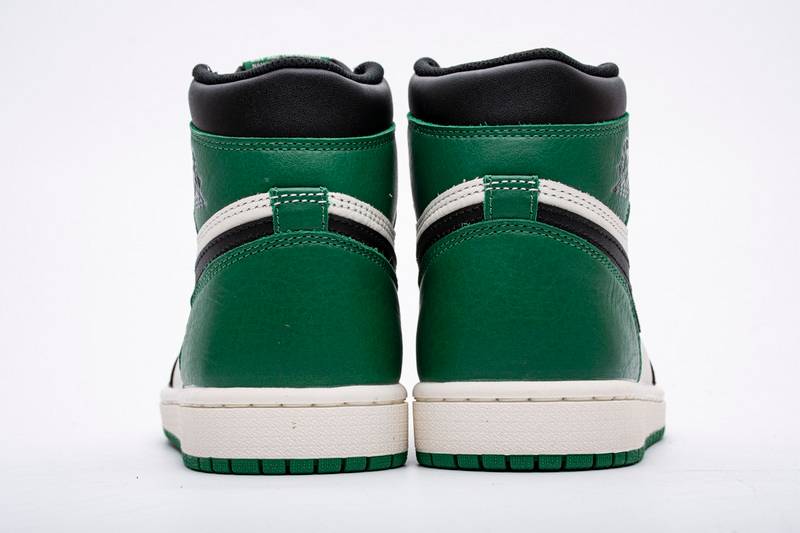 Air Jordan 1 High OG  Pine Green