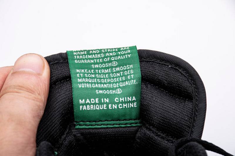 Air Jordan 1 High OG  Pine Green