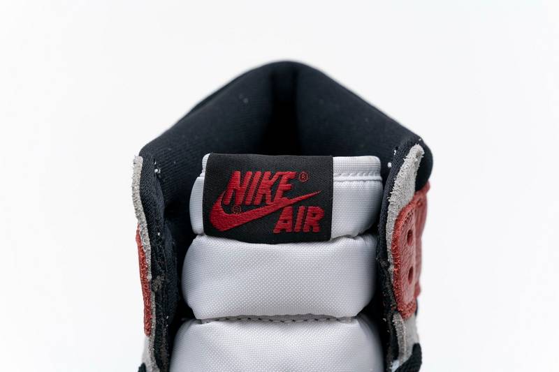 Air Jordan 1 High Smoke Grey Red