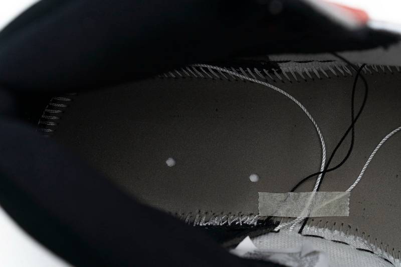 Air Jordan 1 High Smoke Grey Red