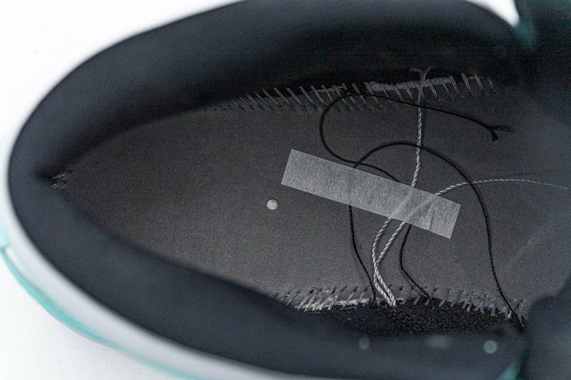 Air Jordan 1 Mid “Island Green”