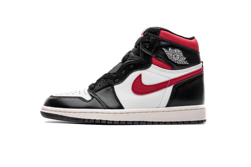 Air Jordan 1 Mid OG Hi Retro Gym Red