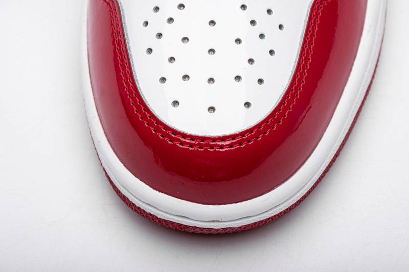 Air Jordan 1 OG Hi Retro Fearless