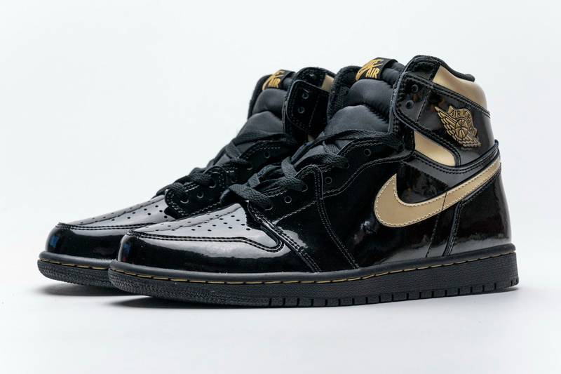 Air Jordan 1 Retro High Black Metallic Gold