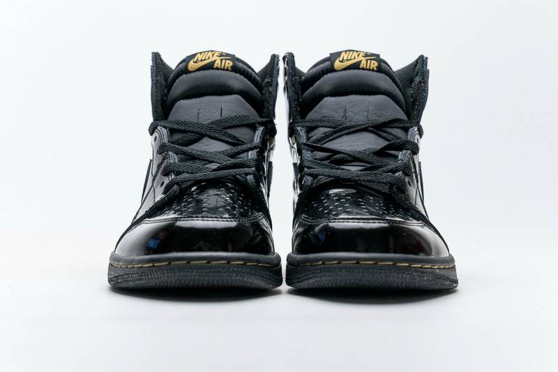 Air Jordan 1 Retro High Black Metallic Gold