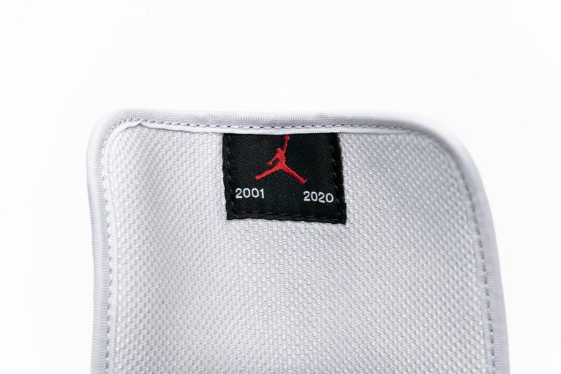 Air Jordan 1 Retro High CO Japan Neutral Grey