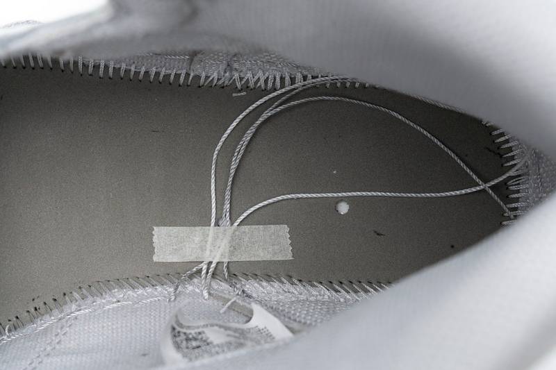 Air Jordan 1 Retro High CO Japan Neutral Grey