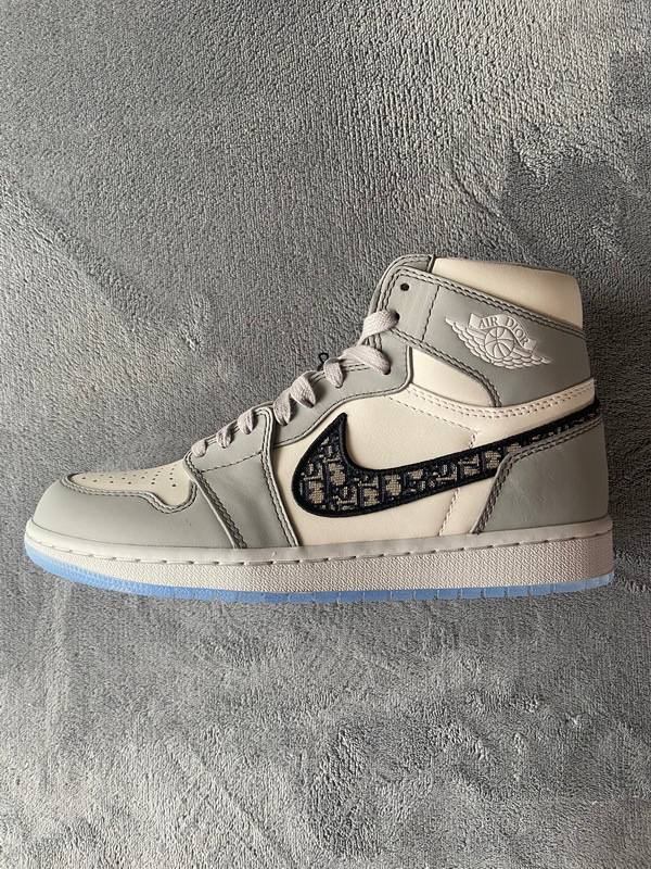 Air Jordan 1 Retro High Dr (TOP)