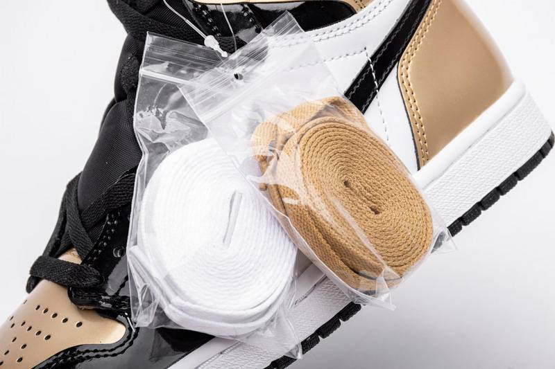 Air Jordan 1 Retro High NRG Patent Gold Toe