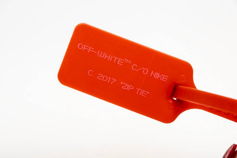 Air Jordan 1 Retro High Off-White Chicago