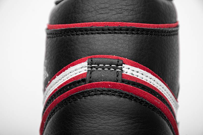 Air Jordan 1 Retro High OG  Meant To Fly