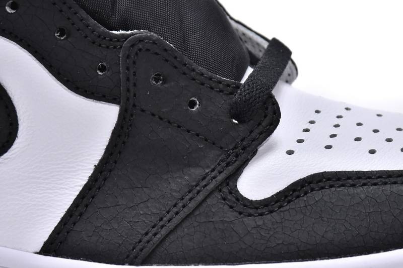 Air Jordan 1 Retro High OG Bleached Coral