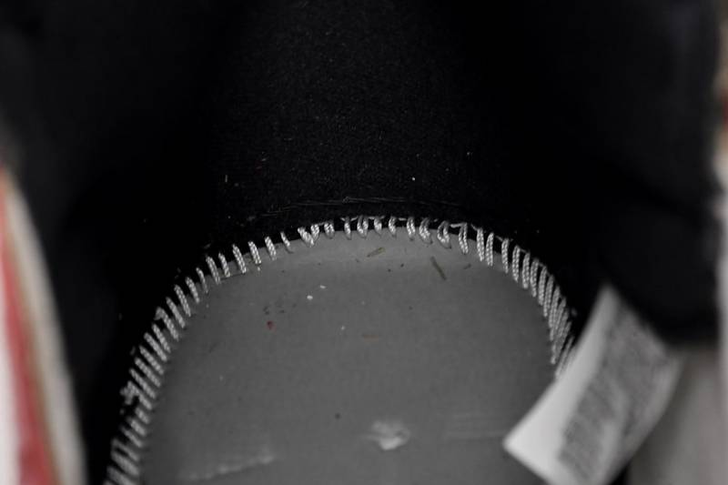 Air Jordan 1 Retro High OG Chicago Lost and Found