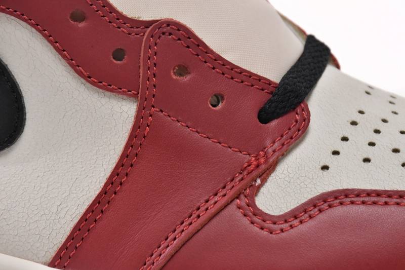 Air Jordan 1 Retro High OG Chicago Lost and Found