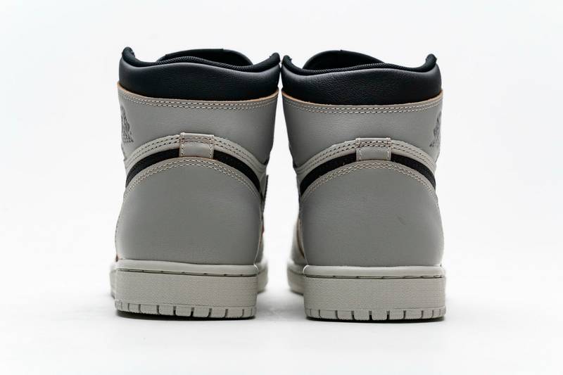 Air Jordan 1 Retro High OG Defiant SB NYC to Paris