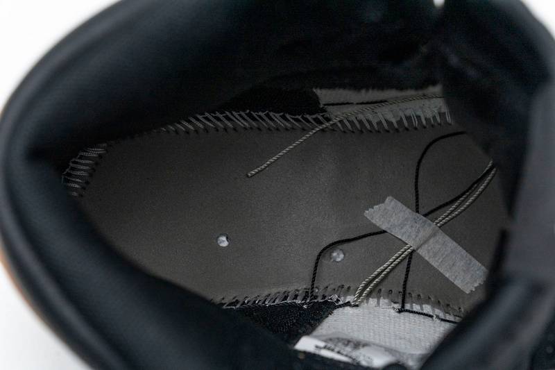 Air Jordan 1 Retro High OG Defiant SB NYC to Paris