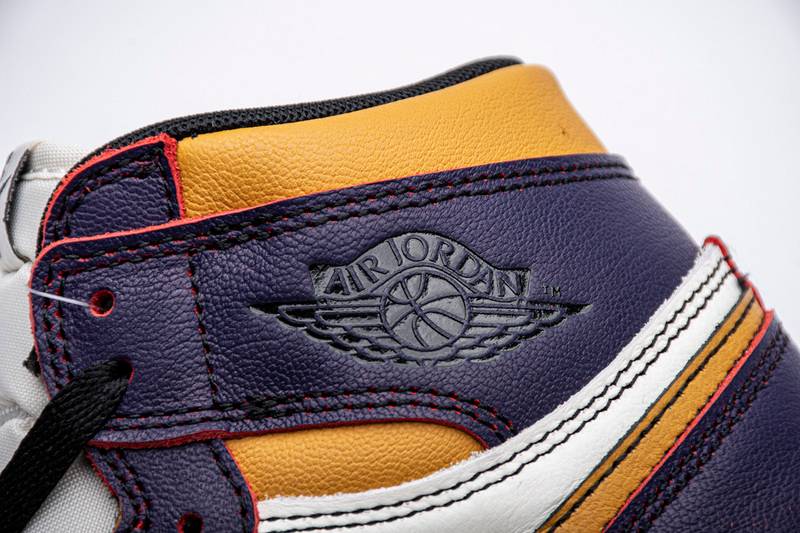 Air Jordan 1 Retro High OG LA to Chicago