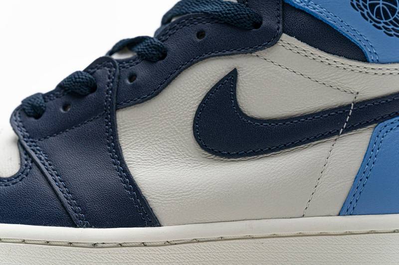 Air Jordan 1 Retro High OG Obsidian University Blue