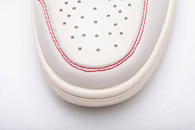 Air Jordan 1 Retro High OG Phantom