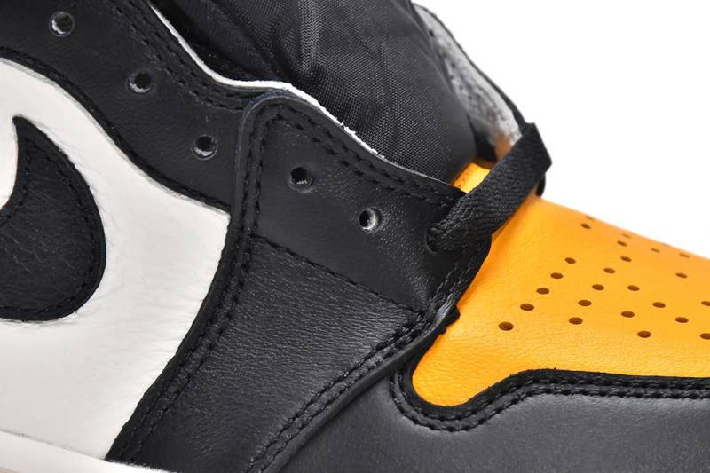 Air Jordan 1 Retro High OG Taxi