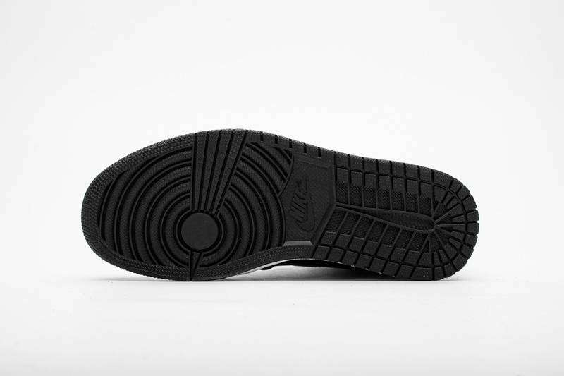 Air Jordan 1 Retro High Shadow