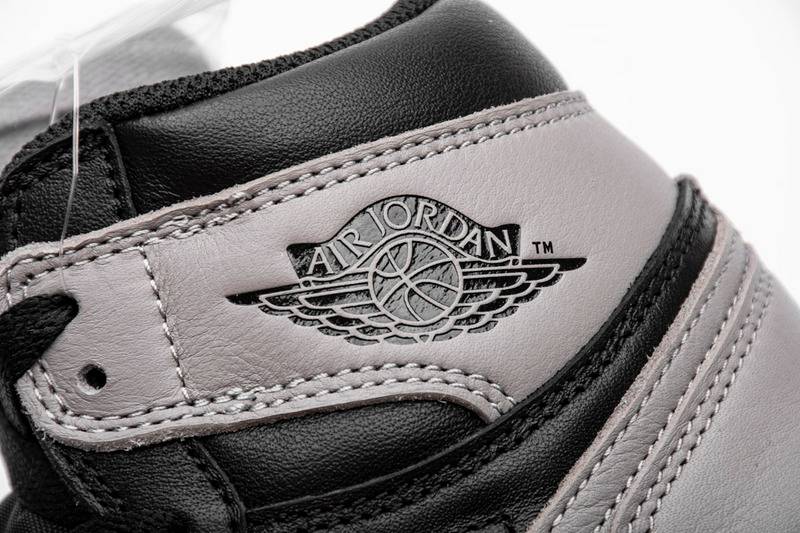 Air Jordan 1 Retro High Shadow