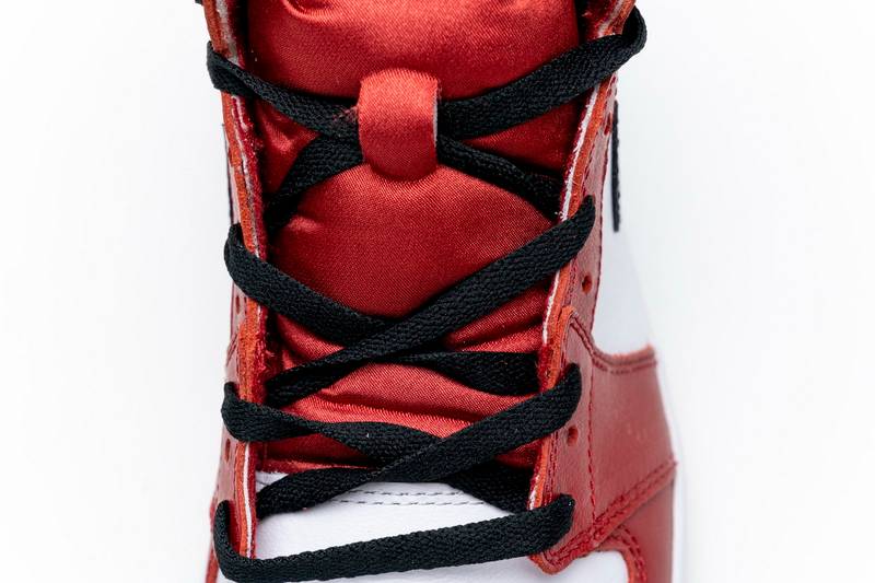 Air Jordan 1 Satin Snakeskin