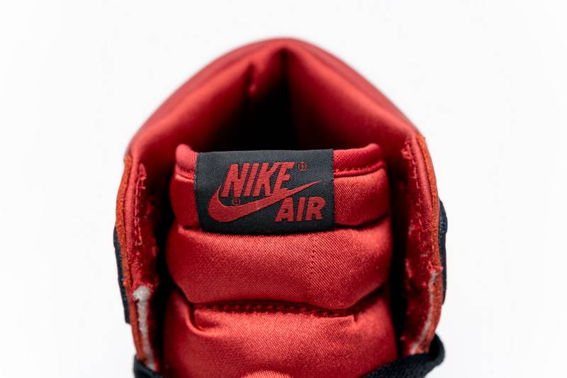 Air Jordan 1 Satin Snakeskin