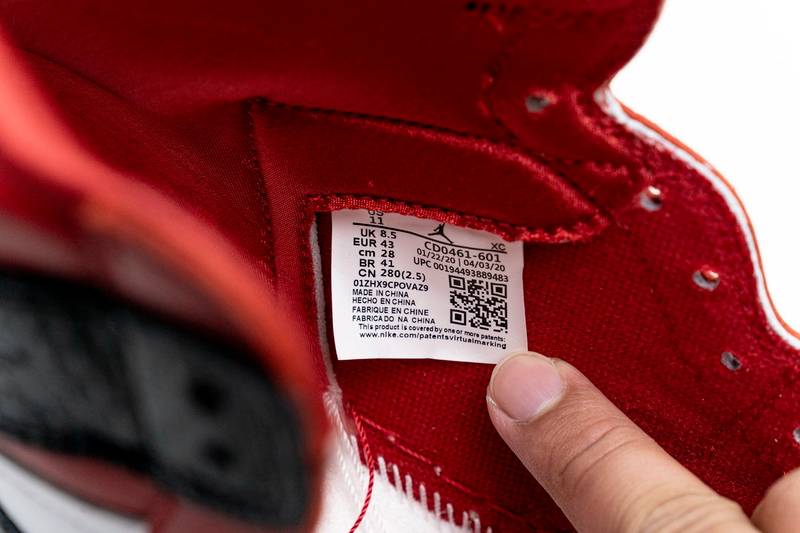 Air Jordan 1 Satin Snakeskin