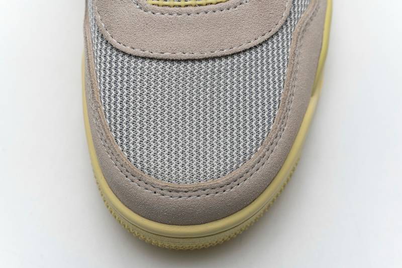 Air Jordan 4 Retro Guava Ice