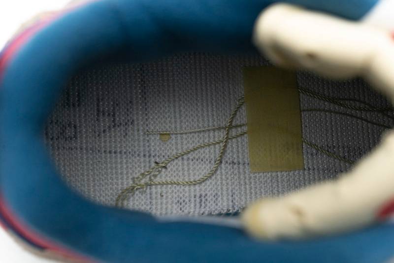 Air Jordan 4 Retro Guava Ice