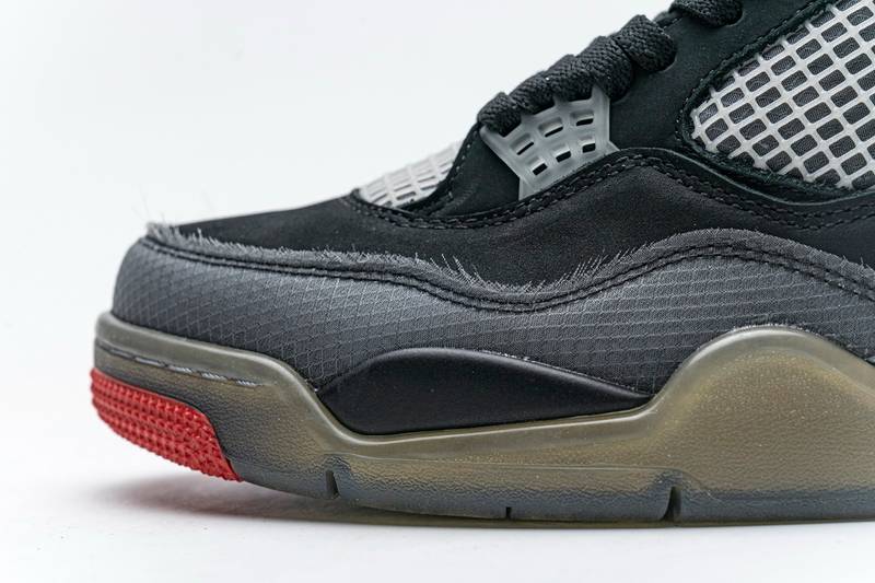 Air Jordan 4 Retro Off-White Bred